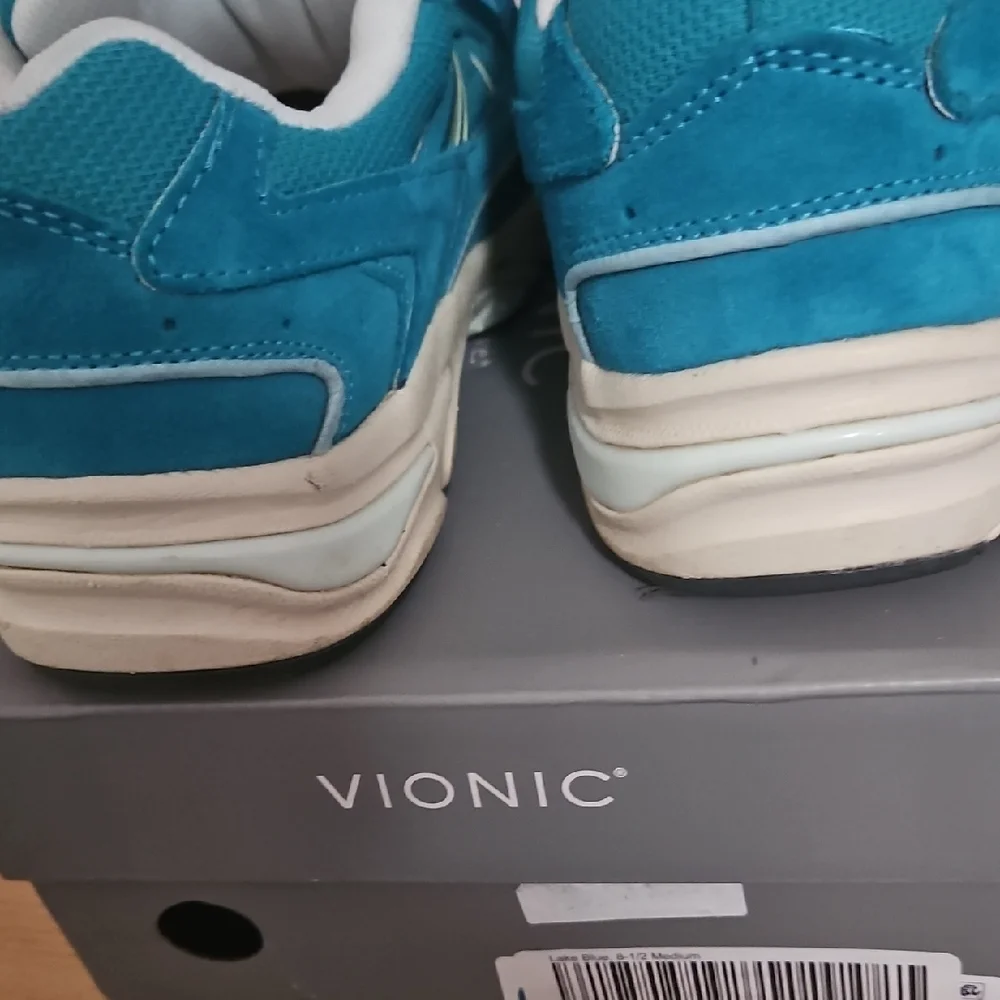 VIONIC WOMAN SNEAKER SHOES 8.5 - Picture 4 of 5
